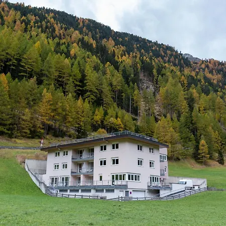 International House Mit Blick Auf Berge Zw 8 * Solden