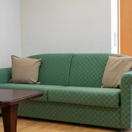 International House Mit Blick Auf Berge Zw 8 アパート *