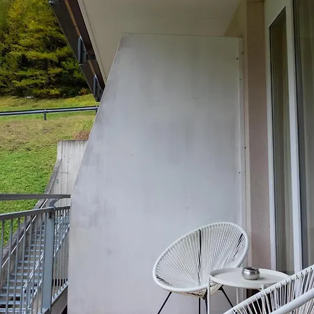 International House Mit Blick Auf Berge Zw 8 Apartamento *